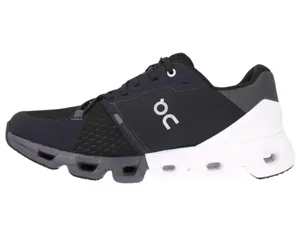 On Cloudflyer 4 Size 9.5 Men’s / 11 Women’s thumbnail 1
