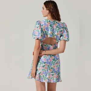 NWT Astr The Label Floral Puff Sleeve Cutout Dress L thumbnail 3