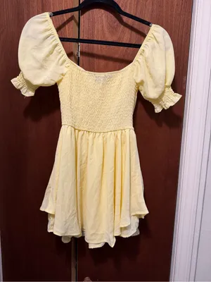 Light Yellow Puff-Sleeve Tie-Front Mini Dress thumbnail 4