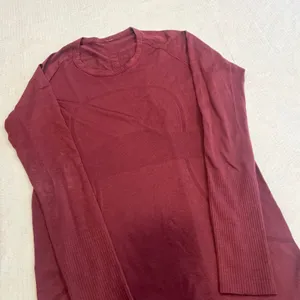 Lululemon burgundy swiftly tech long sleeve 12 women thumbnail 6