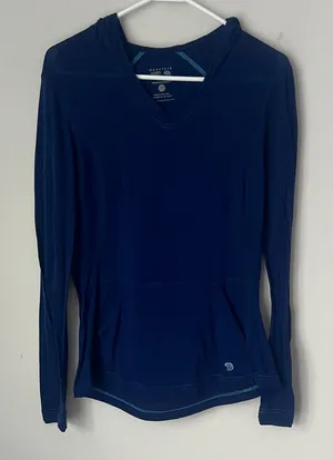 Mountain Hardwear Women’s Blue Long sleeve Hiking Top Size Lg 🔲 thumbnail 1