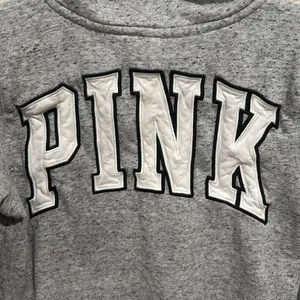 Victoria Secret PINK Heathered Gray Logo 1/4 Zip Pullover Sweatshirt Size Medium thumbnail 4