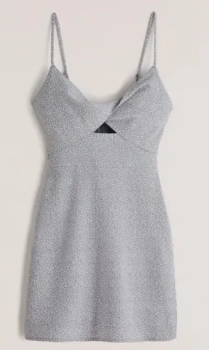 Abercrombie & Fitch Twist Front Floral Mini Dress thumbnail 1