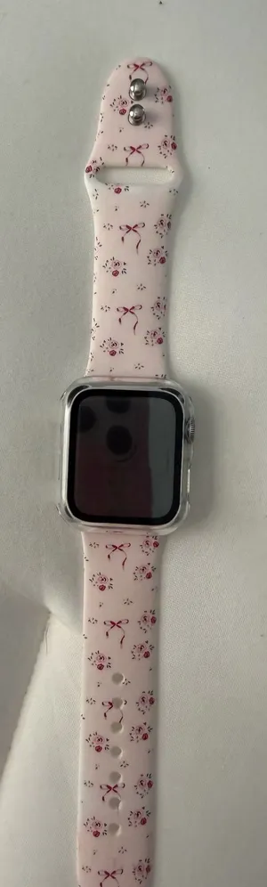 Apple watch series 3  thumbnail 1