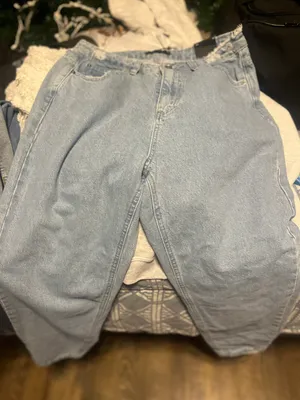 Missguided Mom Jeans thumbnail 1