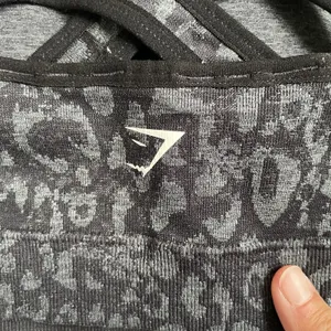 Gymshark Sports Bra Athletic Supportive Black Cheetah Print Cross Back Women's M thumbnail 8
