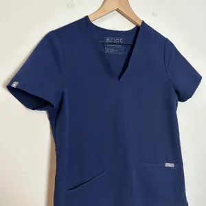FIGS - Casma Three-Pocket Scrub Top Navy Medical Doctor Nurse thumbnail 4