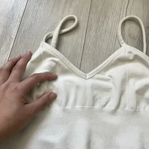 Alo Delight Bralette pullover longline sports bra White (medium) athleisure gym thumbnail 5