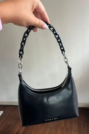 Charles and Keith Purse thumbnail 6