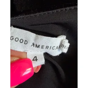 Good American Plunge Neck‎ Velvet Long Sleeve Bodysuit Black Women's Size 4 thumbnail 9