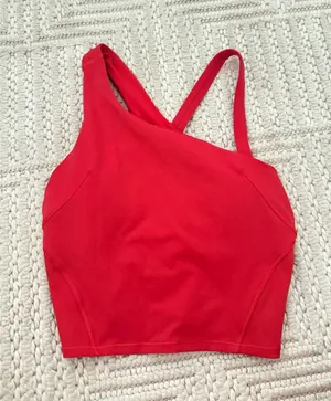 Lululemon top thumbnail 1