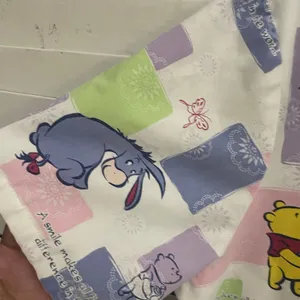 Disney Winnie the Pooh Scrub Top médium thumbnail 7