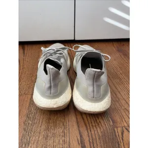 Adidas UltraBoost 22 Gray Running Women's Shoes Sneakers GX5594 Size 8.5 thumbnail 4