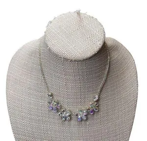 Clear Flowers Floral Rhinestone Irrdescident Silver Tone Necklace. thumbnail 1