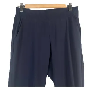 ATHLETA‎ Brooklyn Ankle Pants Black Pull On Women’s Size 4 Sporty Athleisure Run thumbnail 2