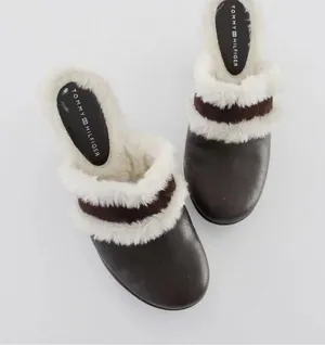 Tommy Hilfiger Merry Vintage Y2K Leather Faux Fur Trim Platform Clogs thumbnail 3
