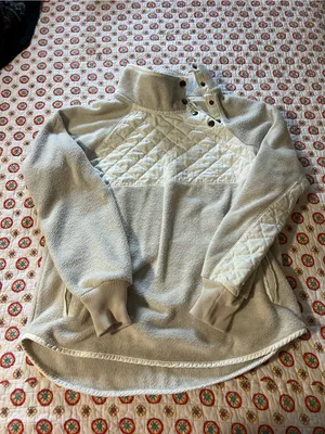Abercrombie & Fitch Asymmetrical Quilted Fleece Pullover Ivory size small thumbnail 2