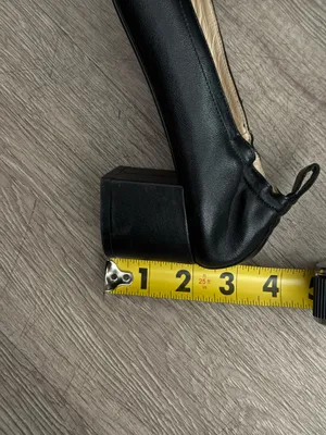 Everlane The Day Heels in Narrow Fit thumbnail 6
