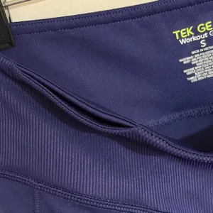 Tek Gear Womens High Waisted Bike Shorts Blue Side Pockets Size S RN73277 thumbnail 9