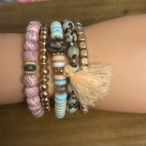 Multicolor beaded stretch bracelet bundle Multiple thumbnail 3