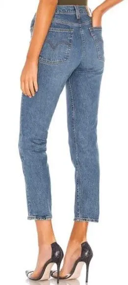 Levi’s Wedgie Icon Fit in These Dreams thumbnail 2
