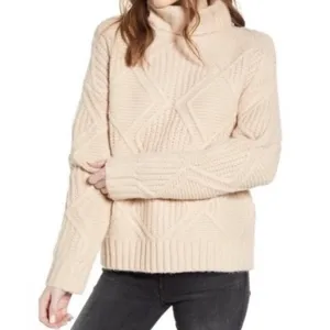 Caslon Women’s Chunky Cable Knit Turtleneck Sweater Size Medium NWOT thumbnail 1
