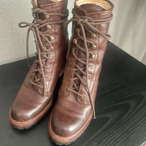 Frye Lucy Lace-Up Boots thumbnail 8