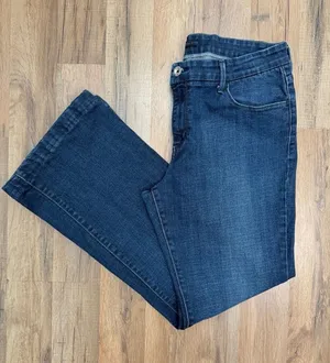 Levi's Classic Bootcut Jeans Women 16M Dark Wash Stretch Flattering Everyday Den thumbnail 1