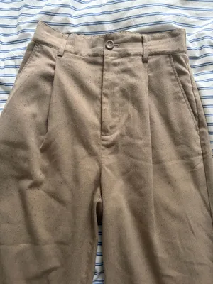 Urban Outfitters Trousers High-Waisted thumbnail 1