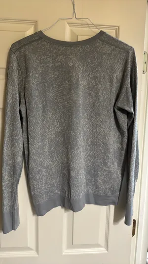 Lululemon Long Sleeve Top thumbnail 2