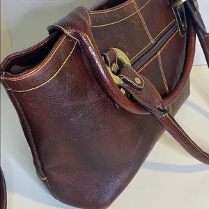 Essence Elegant Brown Leather Tote Bag thumbnail 3