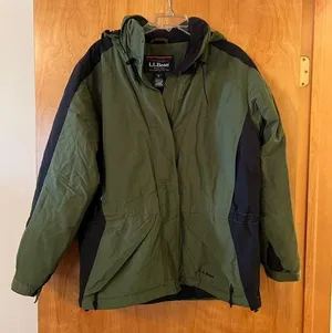 LL Bean Vintage Women’s Thinsulate Lined Hooded Jacket Green Black Medium 0 RF98 thumbnail 1