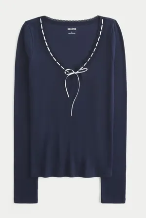 Hollister Top thumbnail 1