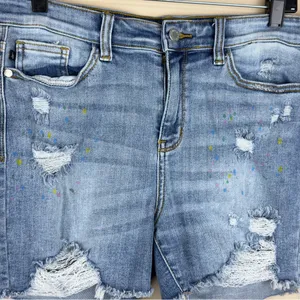 Women’s Judy Blue Denim Frayed Paint Splash Shorts Size L thumbnail 3