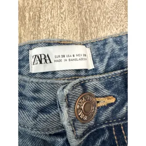Zara Womens Wide Leg High Rise Jeans Medium Blue Cotton Denim Size 6 thumbnail 2