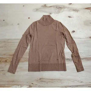 BANANA REPUBLIC 100% Merino Wool Womens XS Turtleneck Sweater Light Brown Camel thumbnail 2