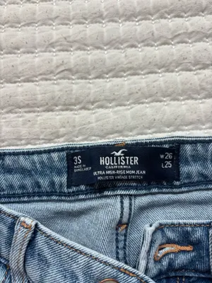Hollister thumbnail 3