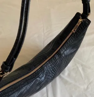 Purse  thumbnail 2