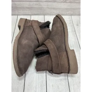 UGG Cory II Grey Suede Sheepskin Lined Ankle Boots Womens Slim Silhouette Sz 8.5 thumbnail 13