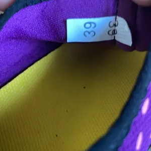 purple Water Shoes Under Water Swimming For Beach, Pool Or River size 39 flaw thumbnail 11