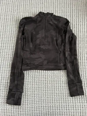 Quarter-Zip thumbnail 2