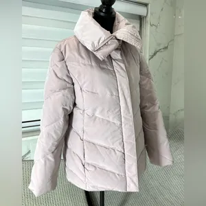 Michael Kors puffer jacket 🌸🌸 thumbnail 3