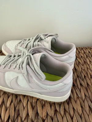 Nike Dunk Low Women’s Sneakers thumbnail 4