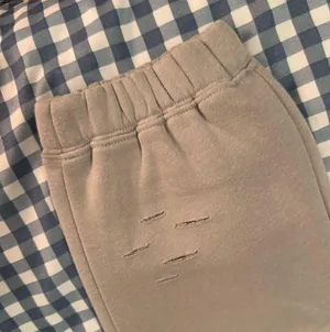 Sweatpants Boutique thumbnail 4