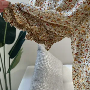 Madewell Crop top in good condition minor signs of wear. thumbnail 2