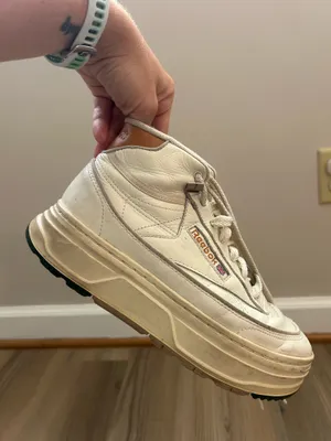 Reebok Club C Geo Mid Women’s Sneakers thumbnail 3