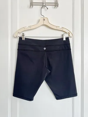 Lululemon • Groove Short *Full-On Luxtreme (Tall) black bike shorts compression thumbnail 9