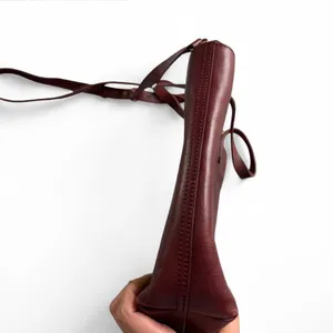 Madewell The Transport Crossbody in Dark Cabernet Leather Zip Closure Preppy thumbnail 6