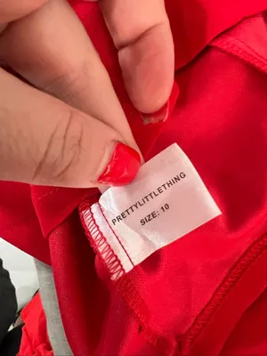 Pretty Little Thing Red Off-the-Shoulder Hook & Eye Mini Bodycon Dress Size 6 thumbnail 10
