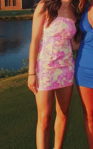 Dress thumbnail 2